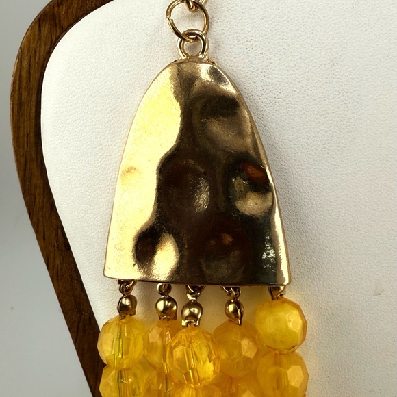 Elegant Lux Yellow Multi-Strand Beaded Necklace with Lobster Claw Clasp NWT - Picture 4 of 14